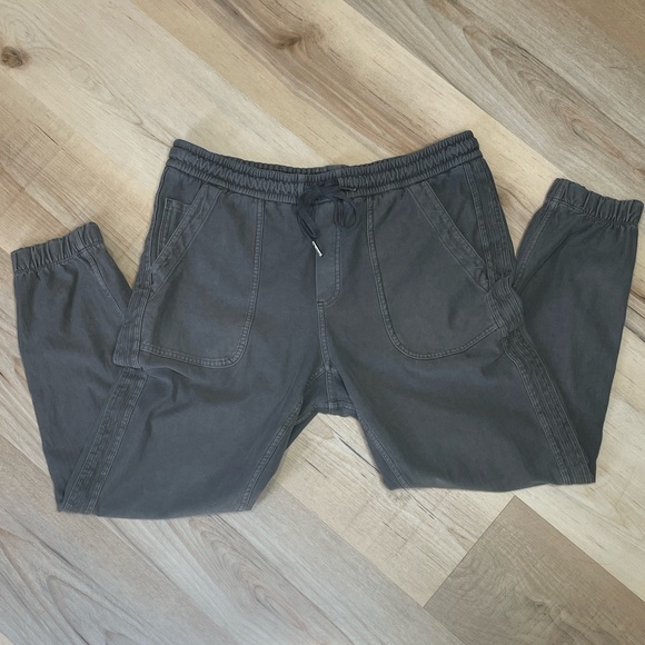 Athleta Pants - Athleta Gray Jogger Pants Womens 8 Elastic Waist Stretch Casual Lounge